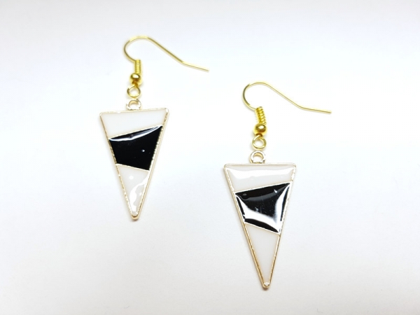 Dreieck Ohrringe schwarz goldfarben triangle